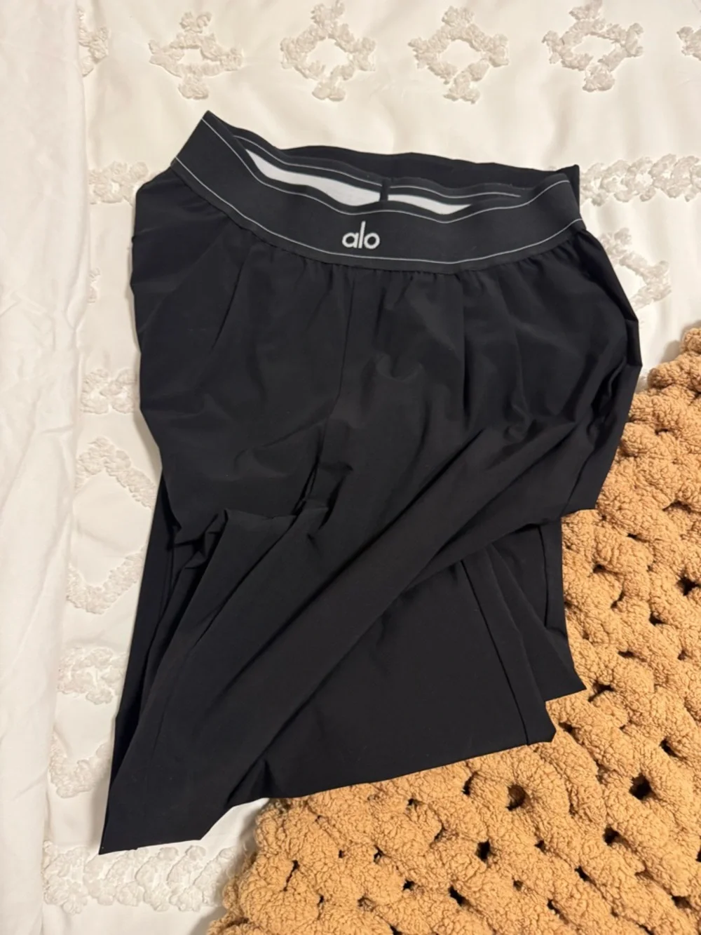 ALO Yoga Black Wide Leg Lounge Pants - Picture 5 of 5